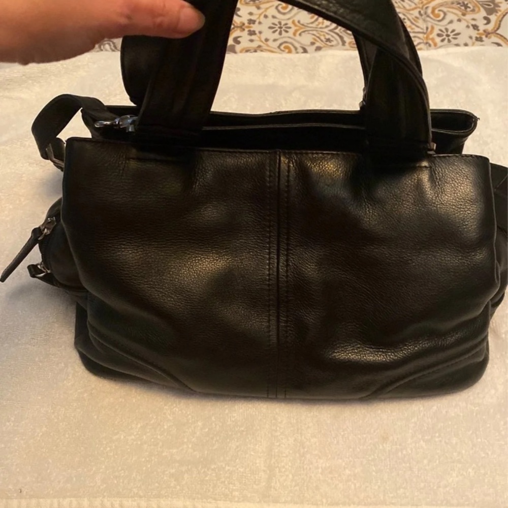 Black leather purse - Picture 2 of 9